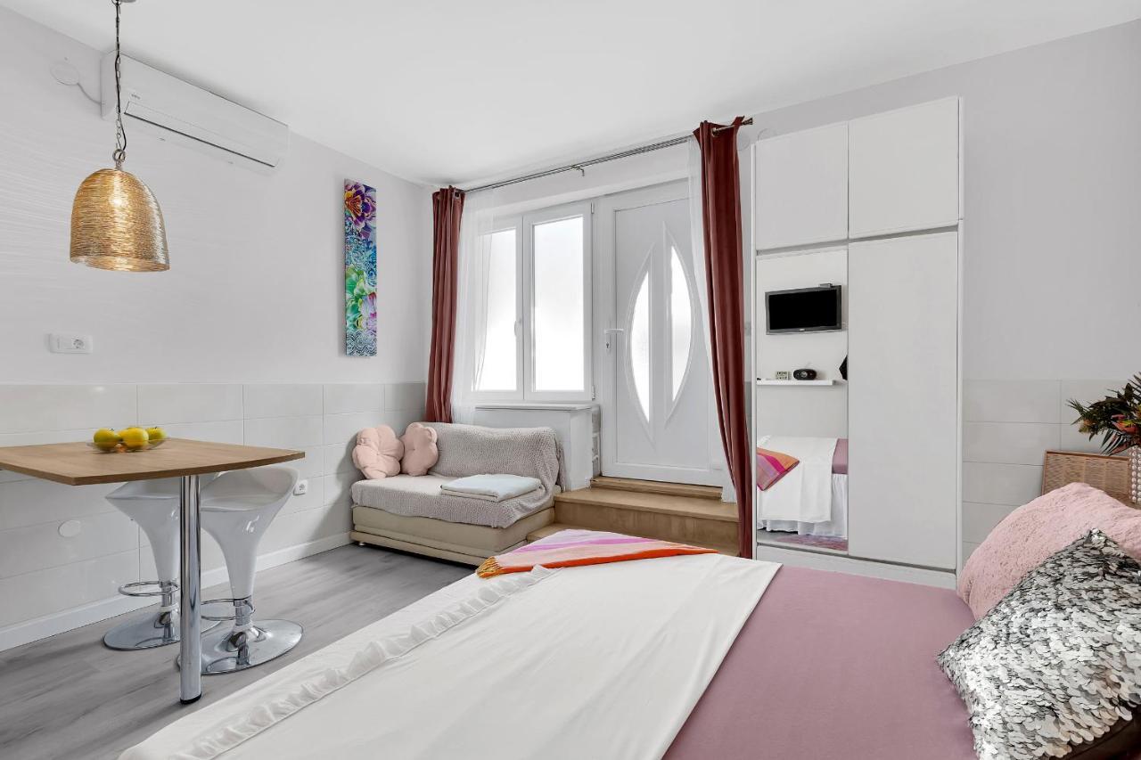 Apartments Barbara Makarska Eksteriør bilde